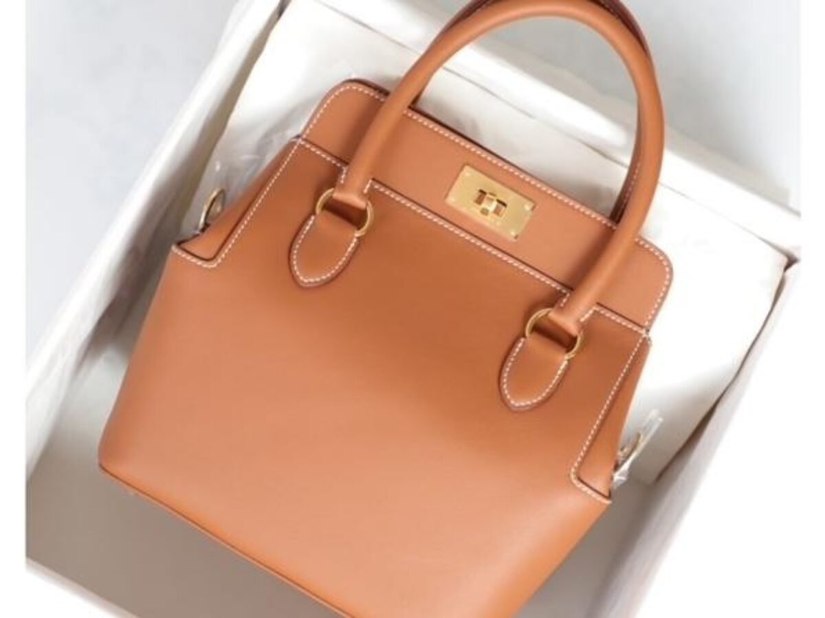 HERMES Tool Box 20 Gold Swift Leather Gold Hardware - Nadine